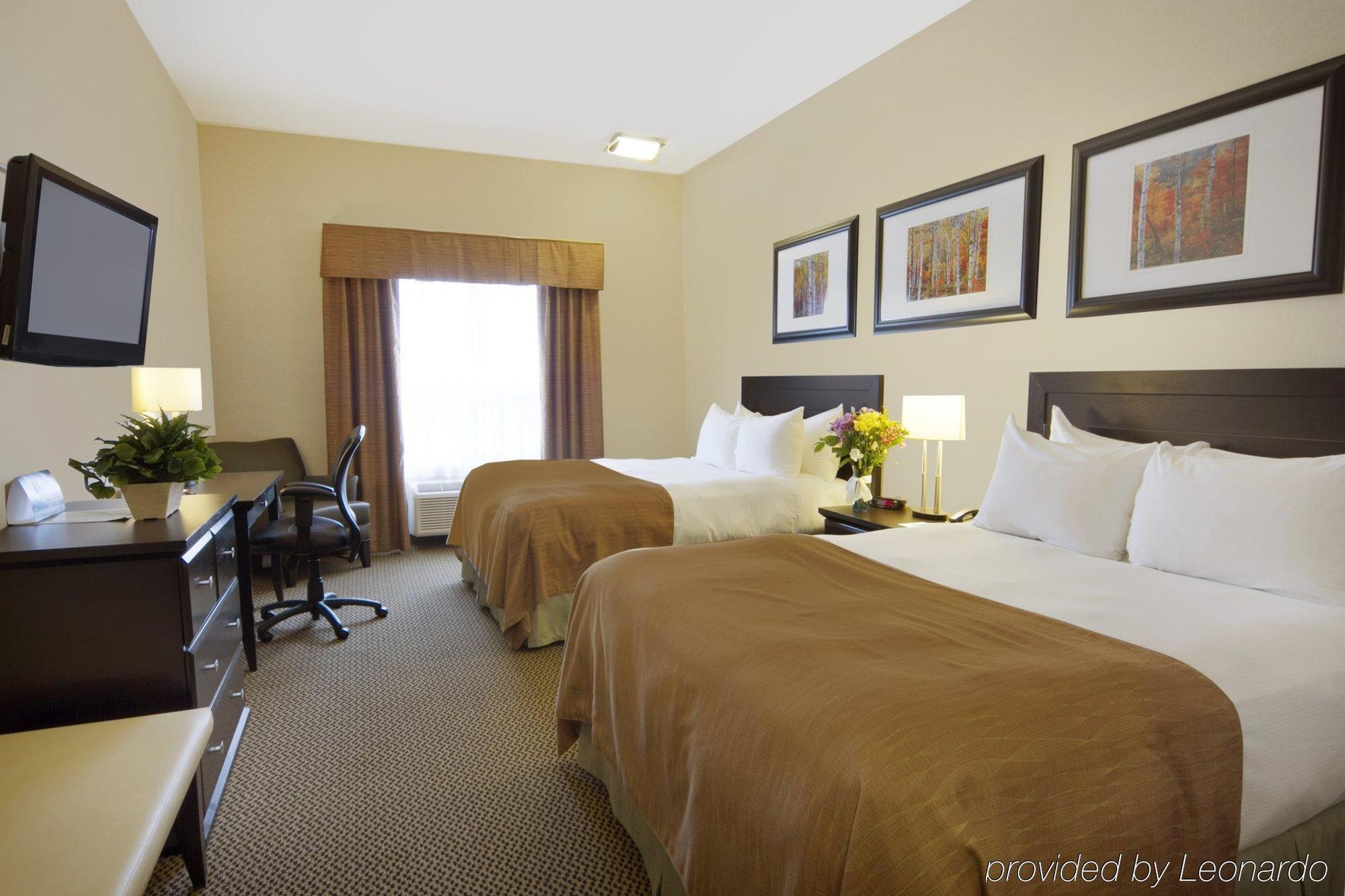 Best Western Wainwright Inn & Suites מראה חיצוני תמונה