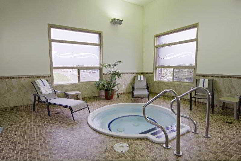Best Western Wainwright Inn & Suites מראה חיצוני תמונה